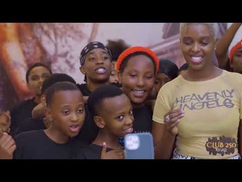 Episode 13: Dj Sonia x Sherrie Silver Foundation ( HipHop, Afrobeats, Amapiano)