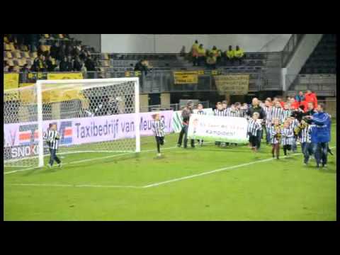 F jeugd Zwart Wit '19 Eys @ Roda 18-12-2013