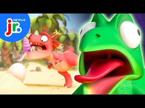 Dinosaur Duels! BEST Prehistoric Battles 🦖 Bad Dinosaurs Compilation | Netflix Jr