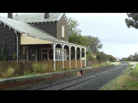 Pacific National wagon transfer to Ballarat and return with EPIC hornshows!