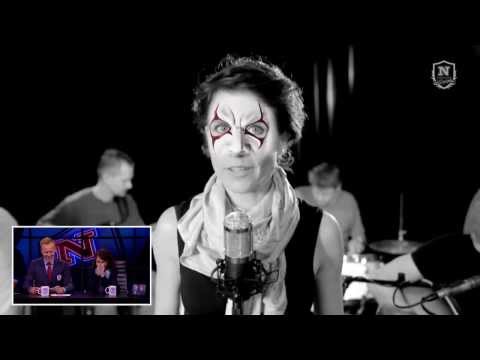 Mia Lyhne spiller heavy metal