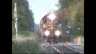 preview picture of video 'WC 3005 CN-WC 6900 IC 3138 3103 9-19-04 Howard, WI'