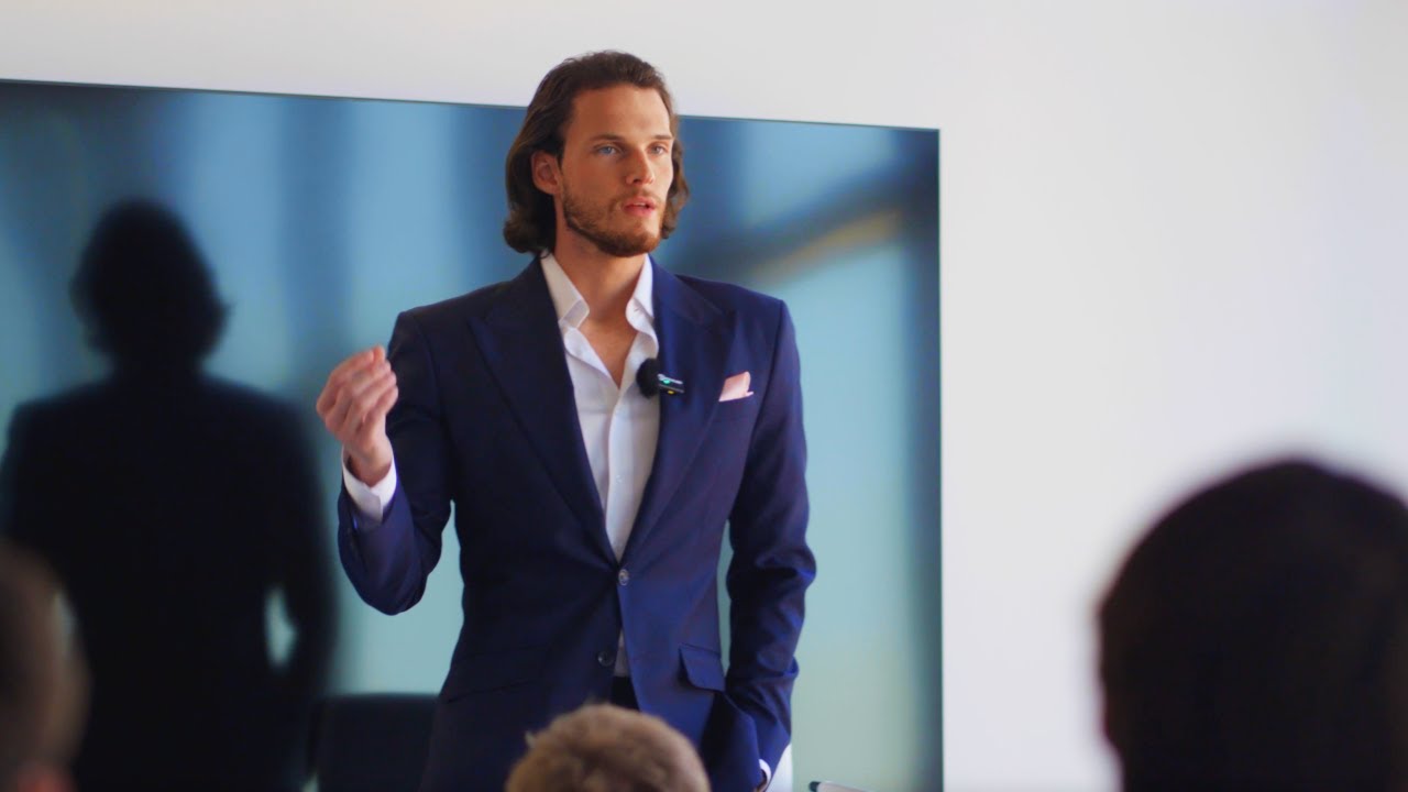 How To ACTUALLY Sell Agency Services In 2025 (LIVE MASTERMIND)