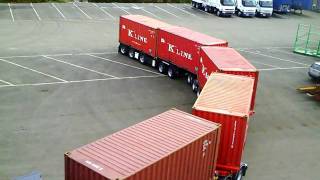 Broshuis ROADTRAIN 5 TEU .AVI
