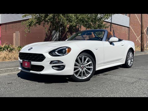2019 Fiat 124 Spider Lusso Walkaround