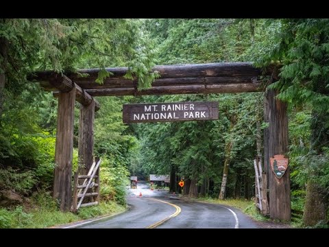 Mount Rainier - Cut the Rain, and Through the Clouds (4k)
