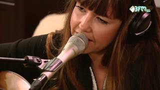 PollyAnna treedt op in het Glazen Huis - 3FM Serious Request 2015
