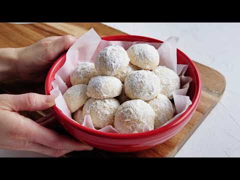 EASY Snowball Cookies - Just FOUR Ingredients!