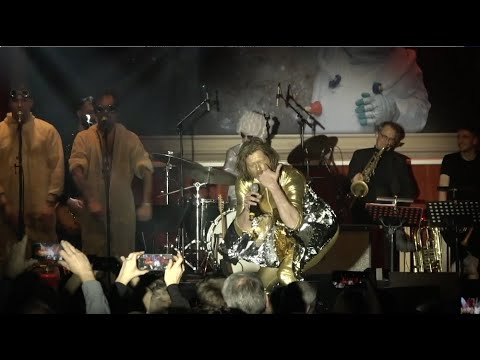 11. Dresdner Neujahrssingen - Rammstein "Sonne" mit Klaus M. Braune