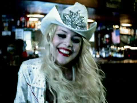 Primal Scream performing Country Girl