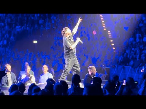 Rea Garvey Halotour 2024 -  Hamburg Barclays Arena 29-04-24 (Compilation)