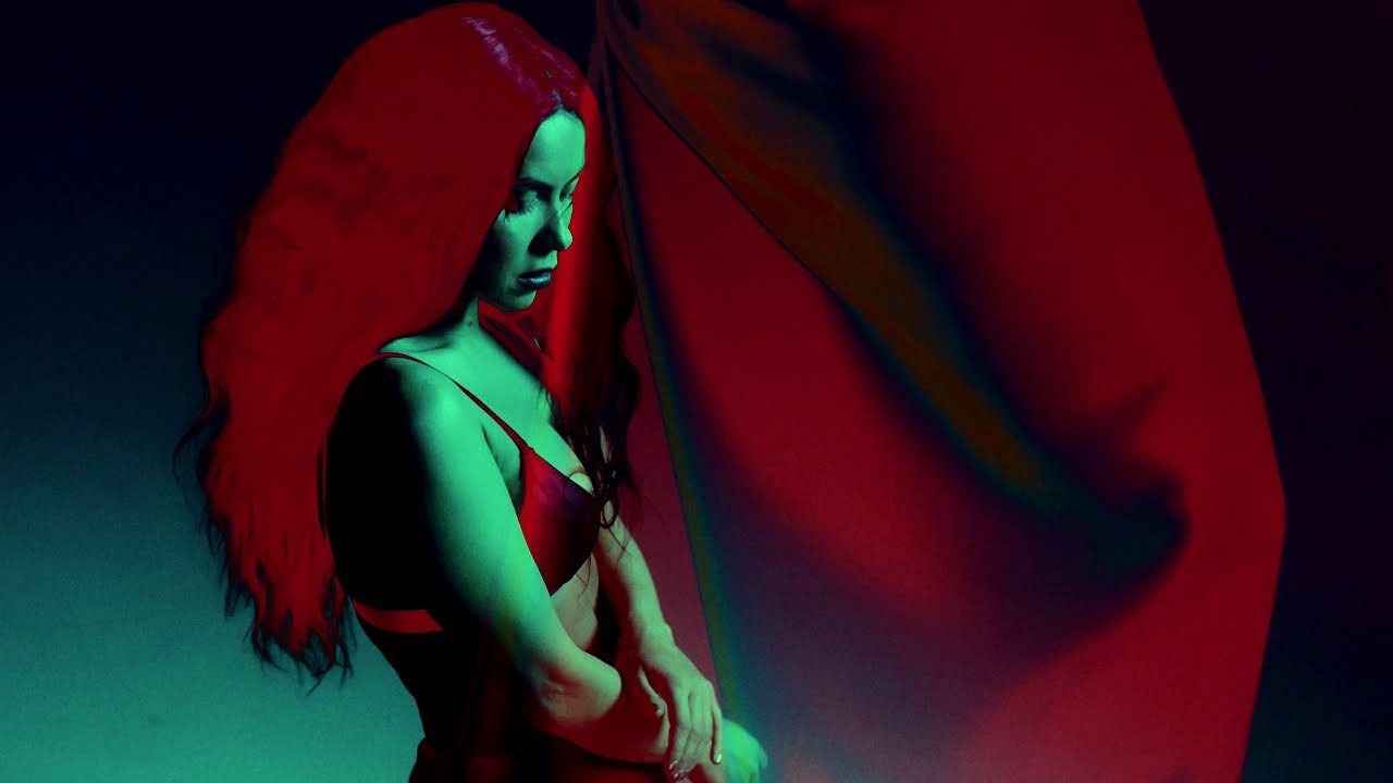 Inna — Queen Of The Club