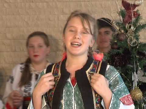 MADALINA BORSAN   Eu sunt fata din Suceava