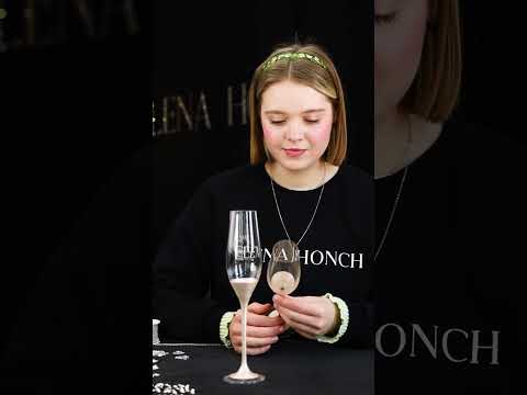 The procces of creation wedding champagne flutes by Elena Honch