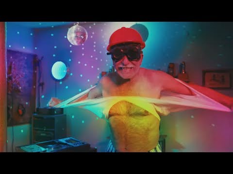 Dümdüzz Adam (2018) Official Trailer