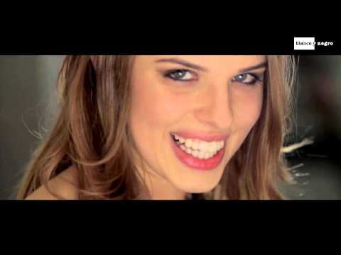 Brighi Feat. Snoop Dogg - Play Me Like A Violin. Official Video