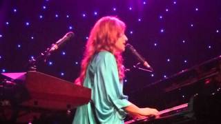 Tori Amos - Alamo @ Brussels 2011.In HD.