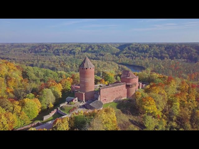 “Ziemassvētku karuselis” Kultūras centrā “Siguldas devons”