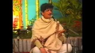 Gheyi Chand Makarand - Arun Apte (Shri Mataji Birthday 1998 New Delhi) Sahaja Yoga Marathi Song Raga
