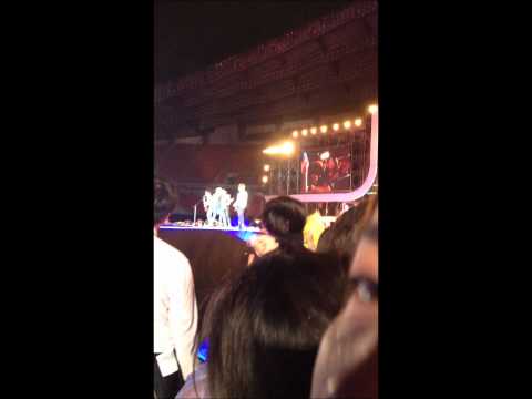 [FANCAM] 121004 MCD Smile-Thailand : FtIsland (I hope)