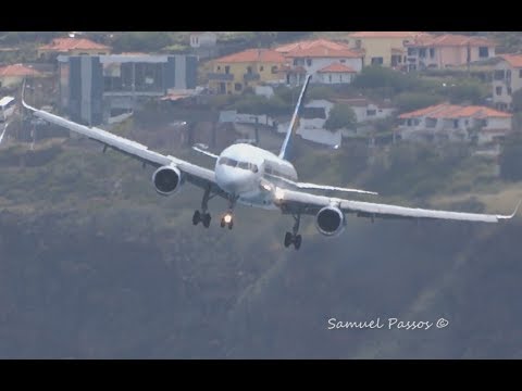 B753 suffering a HEAVY Windshear || excellent recovery || Madeira