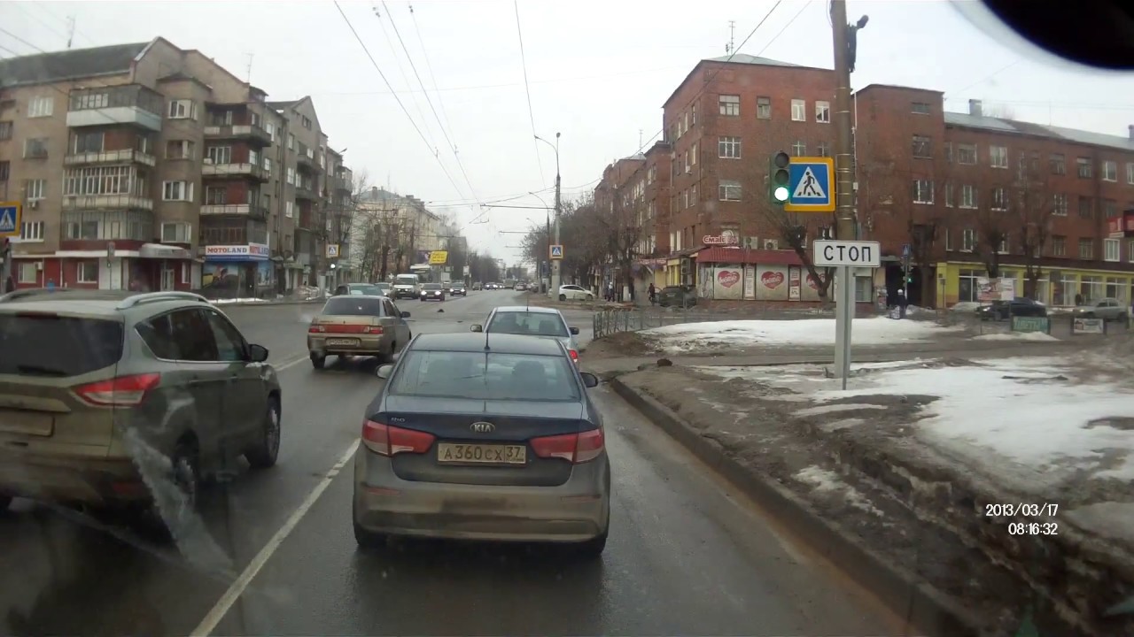 Нетрезвый на Инфинити протаранил стену