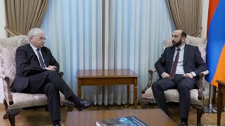 Foreign Minister of Armenia Ararat Mirzoyan received Igor Khovaev