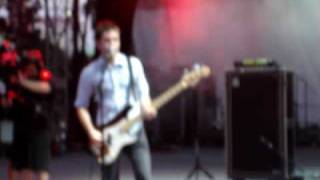 Melee - Stand Up (Live) Singfest 2008 Singapore