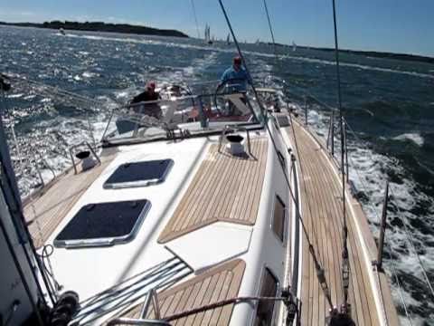 Najad 440 at 9.5 kts in the CYC round the island race