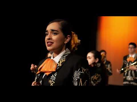 Mariachi Chavez El Cascabel