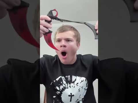 Jynxzi Gets Sent an Azami