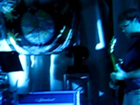 Disco Biscuits 2009-6-28 jam into middle of Save the Robots