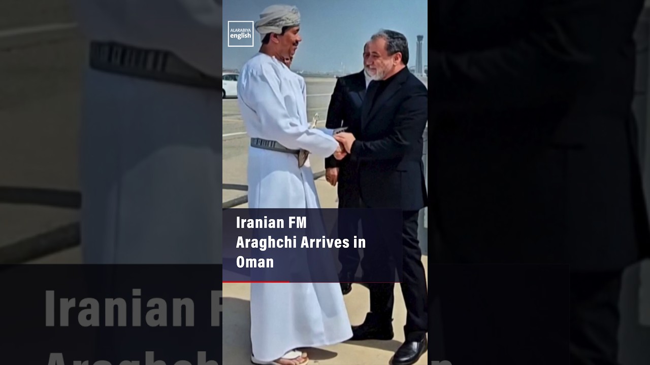 Video | Iranian FM Araghchi Arrives in Oman