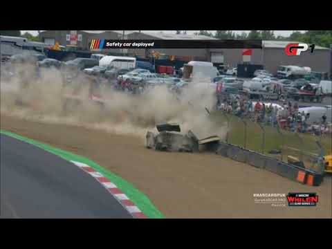 @EuroNASCAR Pro Brands Hatch Alberto Naska crash