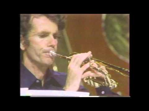 Philip Jones Brass Ensemble plays Kraken in Hiroshima