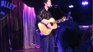 Lee DeWyze- Live It Up- Viper Alley 2012