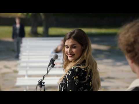 Praxis mit Meerblick · Der einsame Schwimmer (Cold little Heart, a capella)