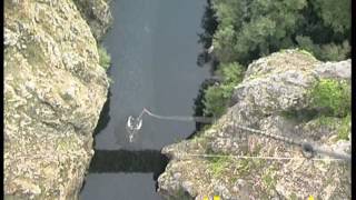 preview picture of video 'góming bungee bungy jumping saut à l'élastique Gundián, Ponte Ulla, Galicia DBA 3c G+M+G'