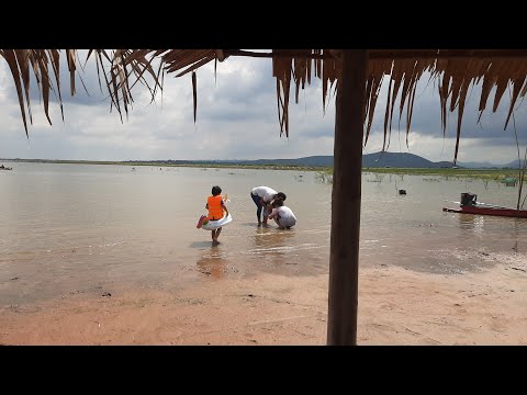 หาดทรายห้วยกระเสียว