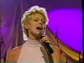 Faith Hill - I Can't Do That Anymore (Live on 1996 CMAs)