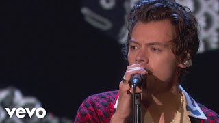 Harry Styles - Adore You (Live on The Graham Norton Show) Harry Styles - Adore You (Live on The Graham Norton Show)