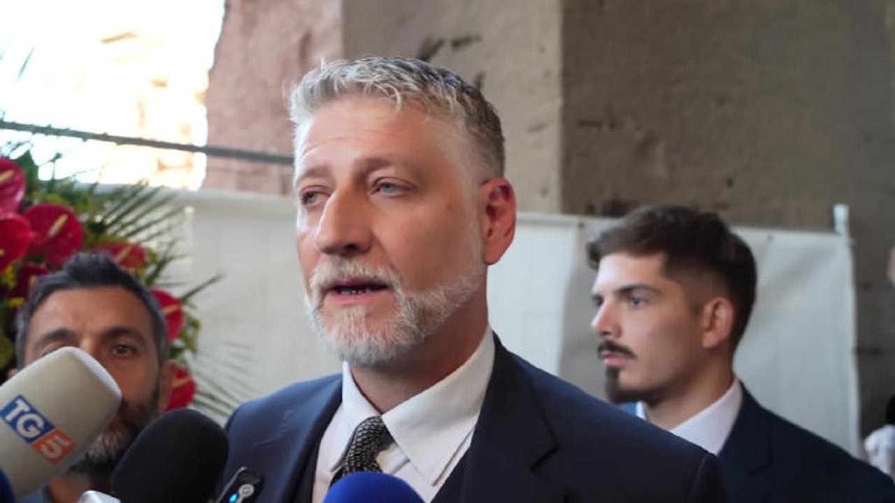 Operaio morto al Colosseo, Giuli: Chiusura disposta nottetempo, vicini alla famiglia di Andrea