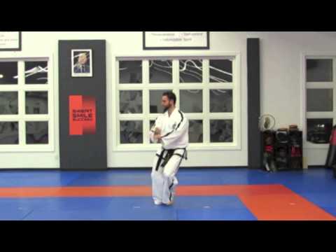 Saju Jirugi 4 Corner Punchin (Slow Motion)