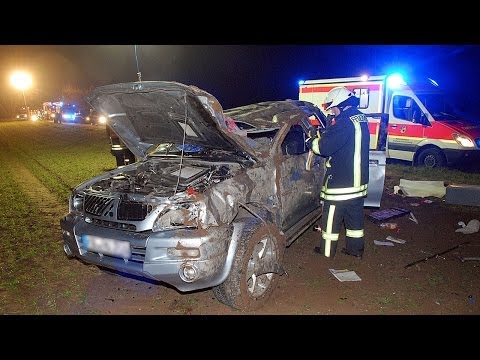 Schwerer Unfall an der Warte bei Arolsen-Mengeringhausen: Fünf Verletzte