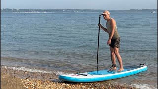 Making memories on the water with friends. 🏄‍♀️🤝#PaddleBoarding #AdventureTogether #NewFriends