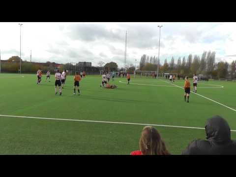 19 nov 2016 VV De Meern O15-1 - Sparta av JO15-1 vriendsch 2-5 moment