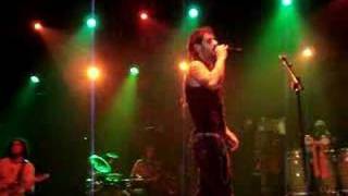 Melendi-Volantes pa´ la falda de mi gitana