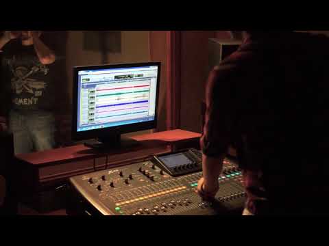 Leticia Isabel - Grupo Lado B ft. Los Moonlights