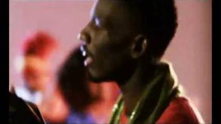 Wretch 32 ft Wizzy Wow - Be Cool (Official Video)