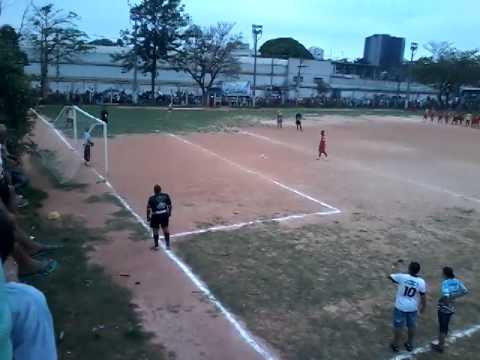 Apache x Galo do parque